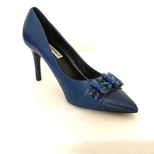 Karl Lagerfeld Rada Ink 
Navy Pointy Toe Pump Heel